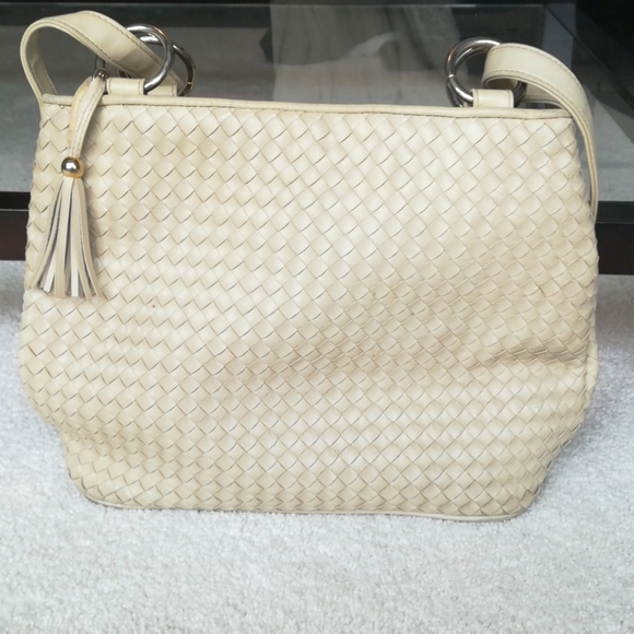 Bottega Veneta Handbags - Intrecciato cream leather bag